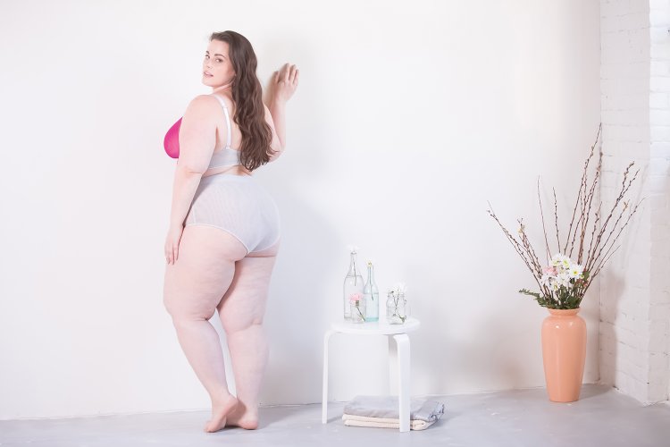 Josephine Vincenza model