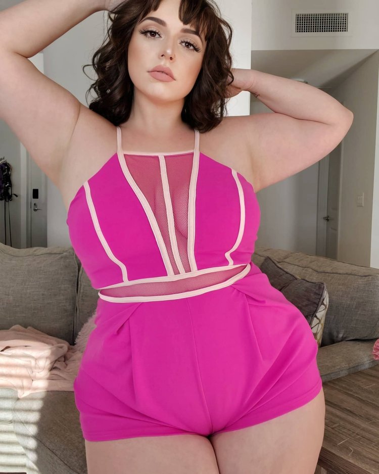 Josephine Langford xxx 365