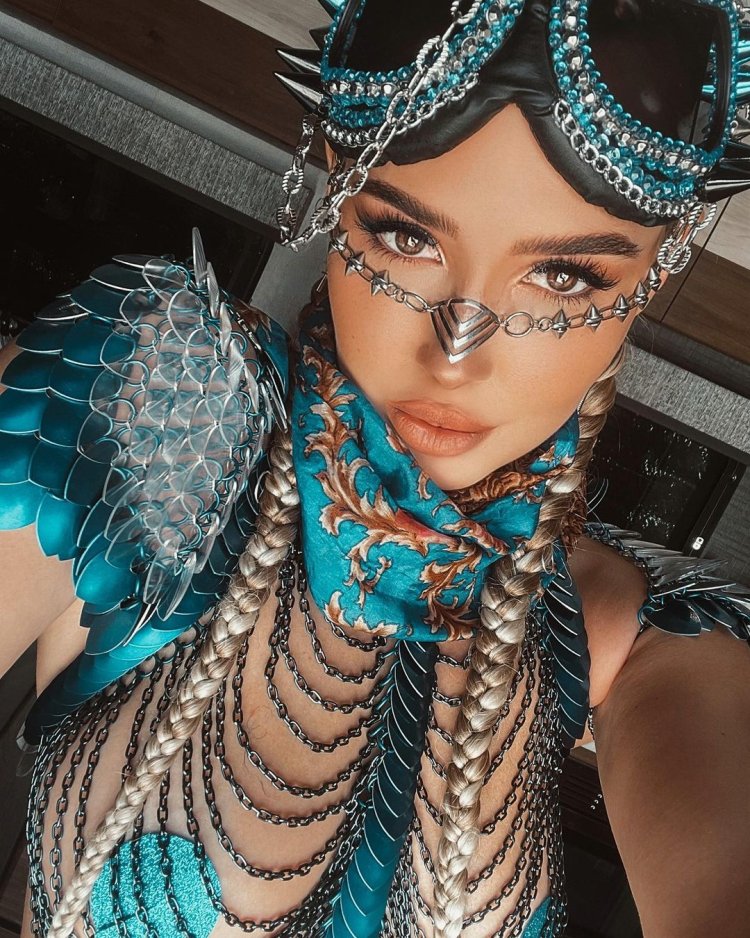 Mistress Goddess ambergris