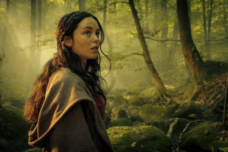 Snow White and the Magic of the Dwarves