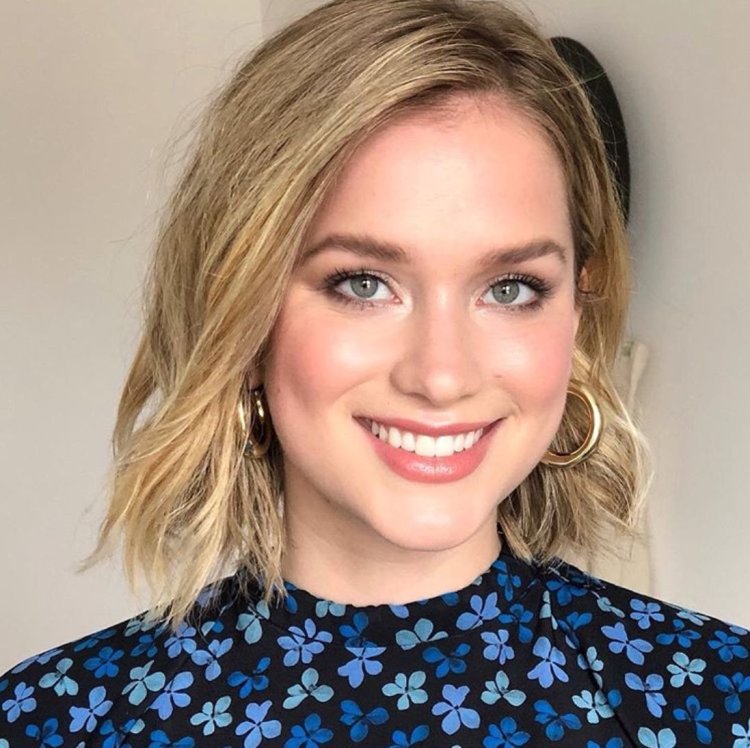 Elizabeth Lail Instagram