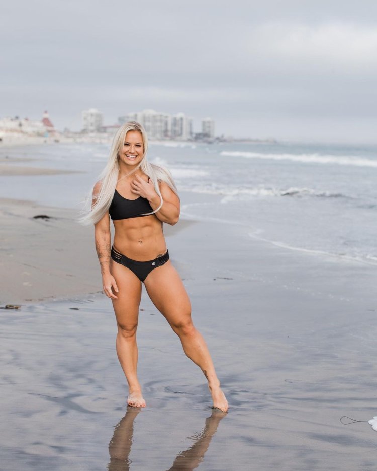 Danielle Speegle height