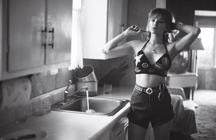 Haley Bennett photosession