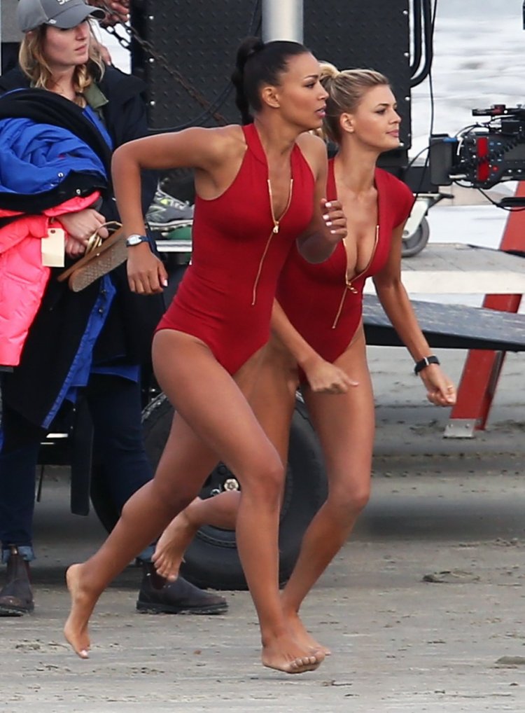 Shauna sexton chest flashing