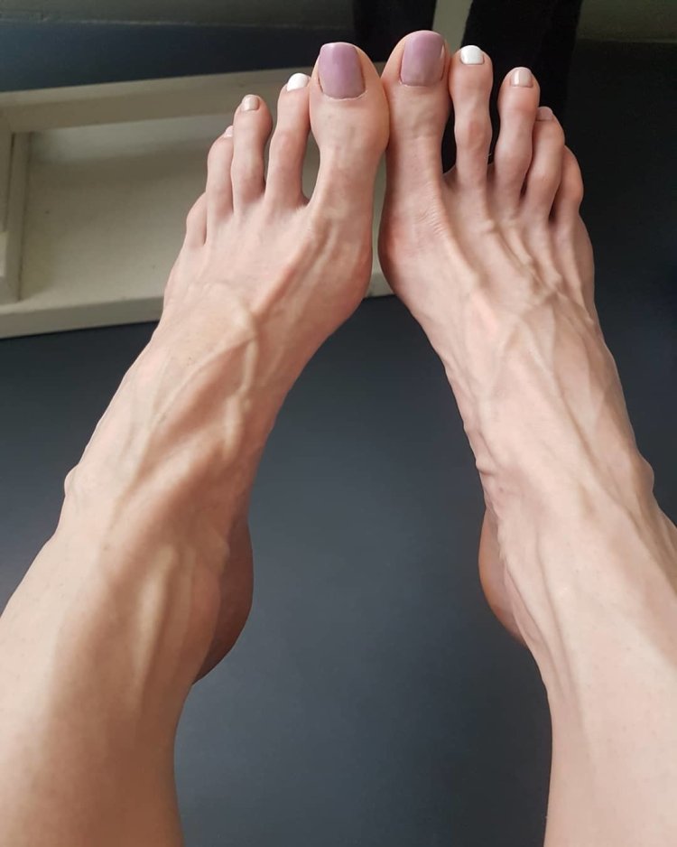 @Tallgoddess222 feet