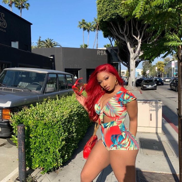 Megan the Stallion height
