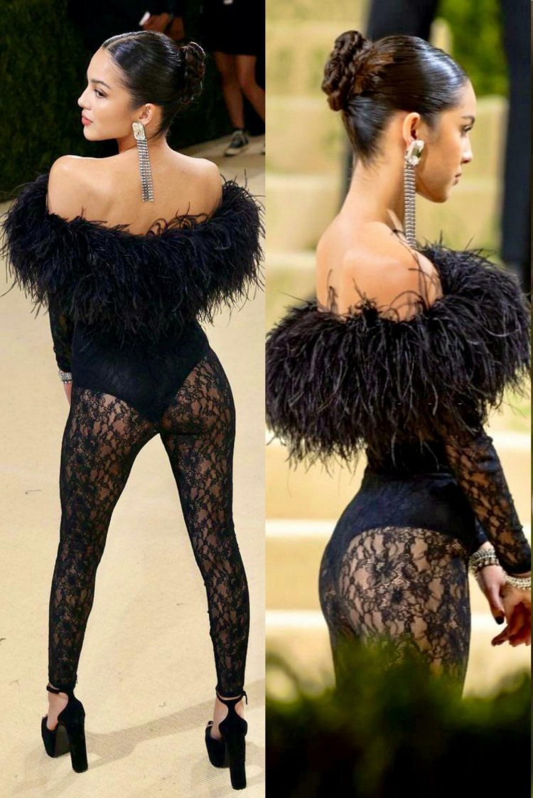 Olivia Rodrigo in bikini