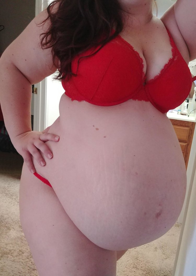 Big homemade chubby mom