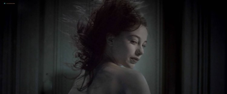 Charlotte Vega Maxim