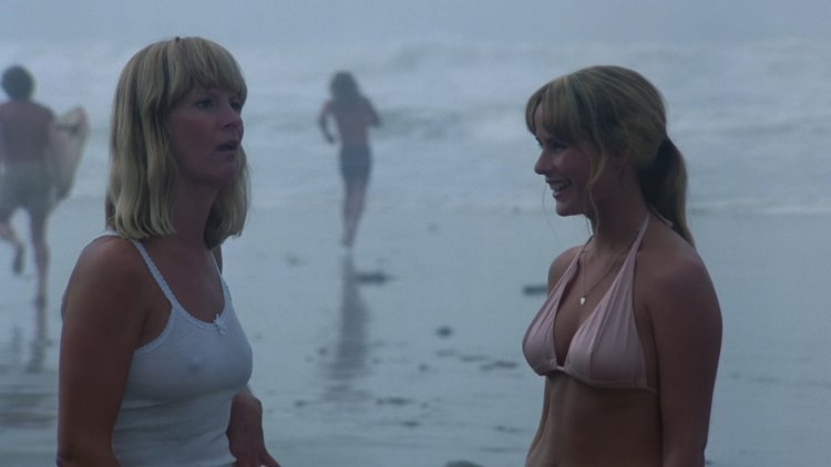 Cayla Lyons -the submission of Sophie (2017)