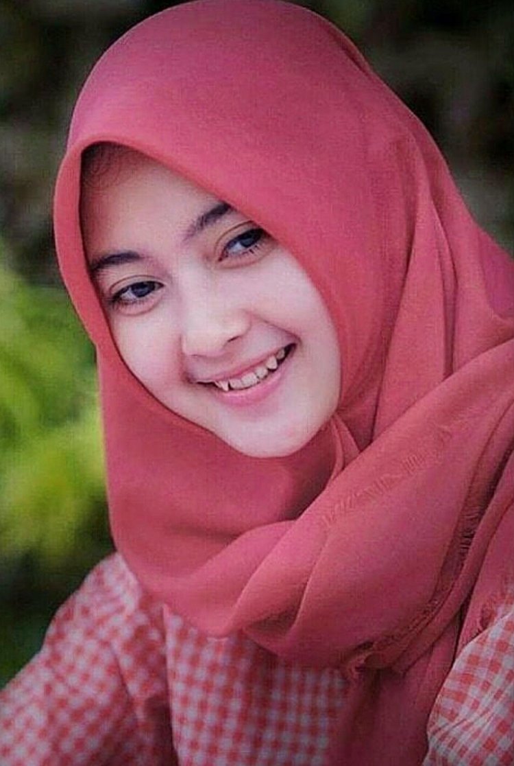 Girl in hijab