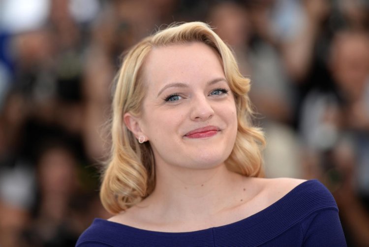 Elisabeth Moss photo