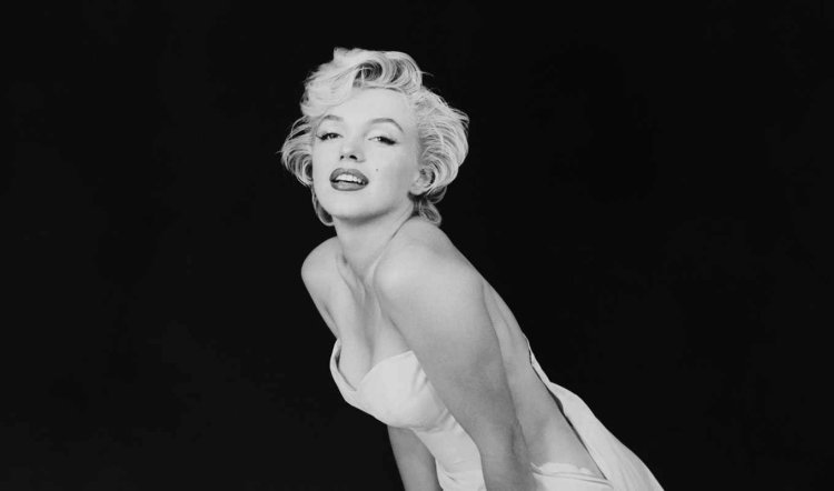 Marilyn Monroe height 153