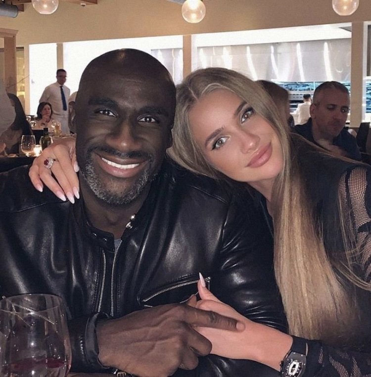 Valeria Sokolova model and African