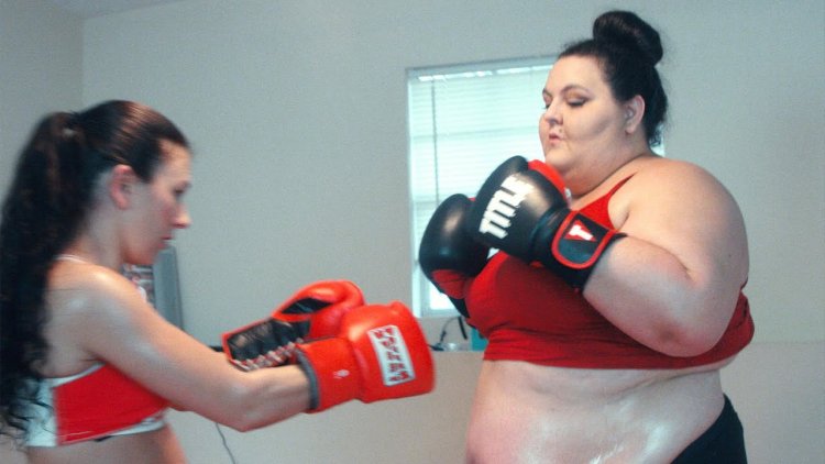 Hot stuff Hollie vs Tommy