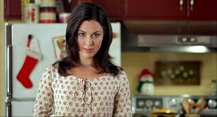 Kara Buono Gladiator