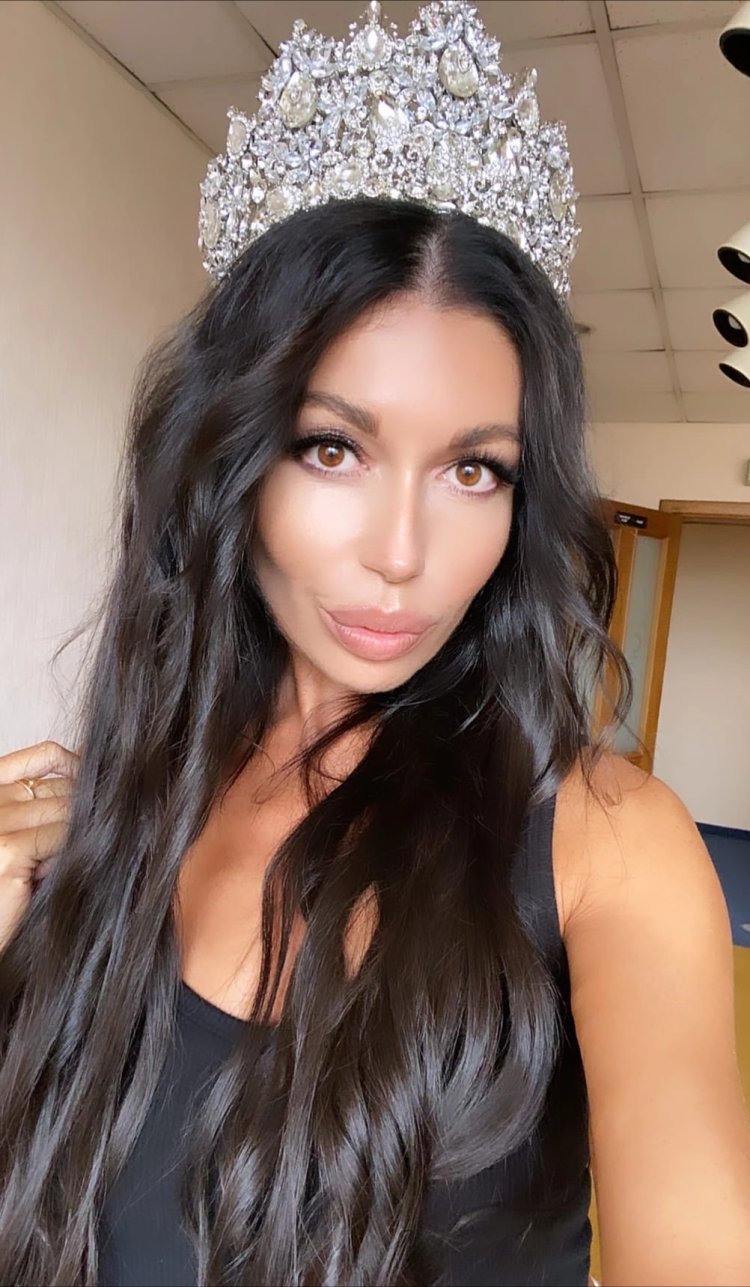 Julia Shamanina model