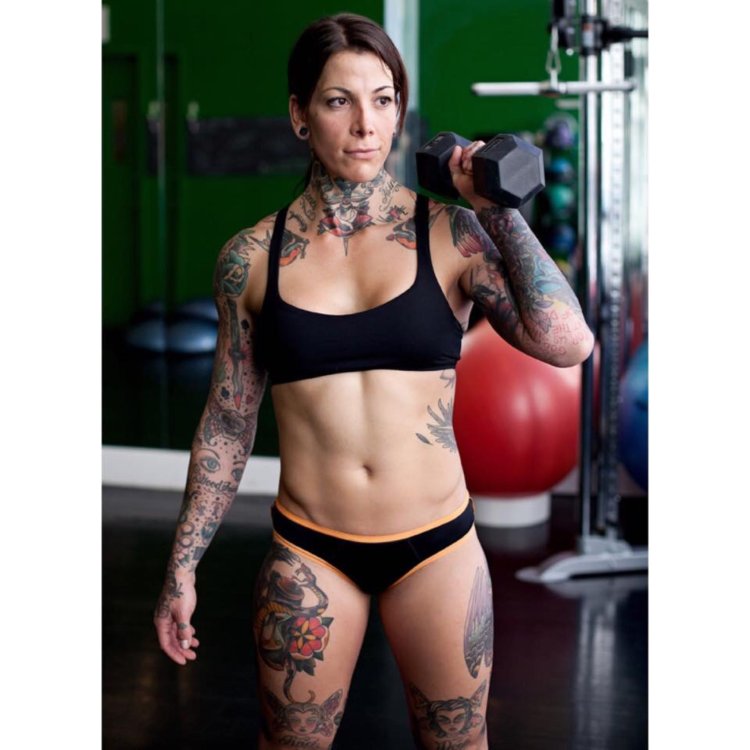 Fitness Model Paige Hathaway