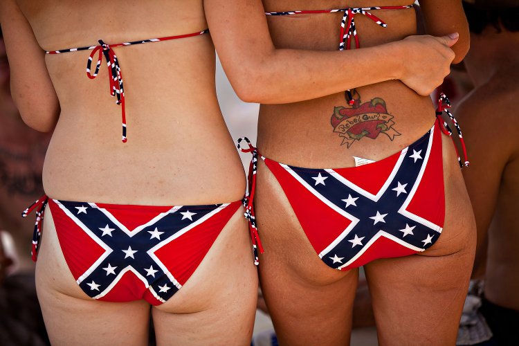 Alyssa Rose Graveyard Carz