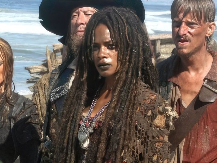 Zoe Saldana Pirates of the Caribbean