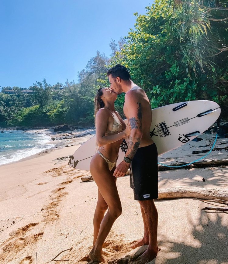 Alana Blanchard Instagram