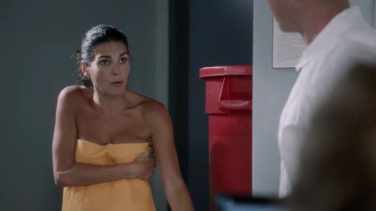 Angie Harmon in Baywatch