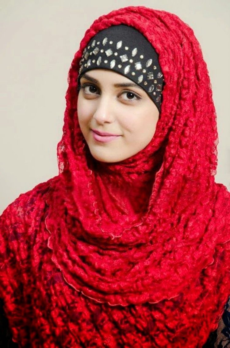 Ali hijab