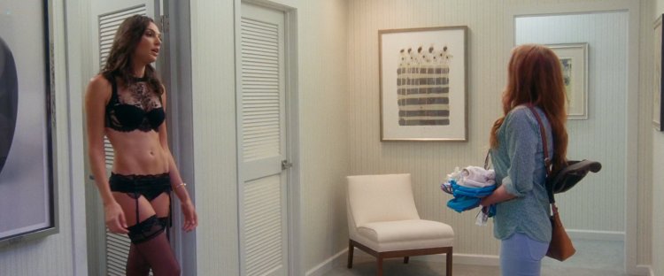 Isla Fisher in Lingerie The Spies Next Door