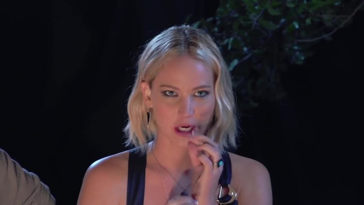 Jennifer Lawrence open mouth