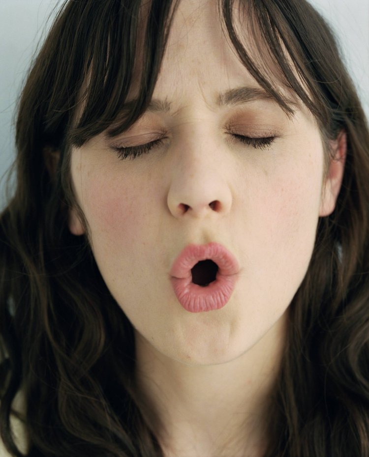 Zooey Deschanel in the mouth
