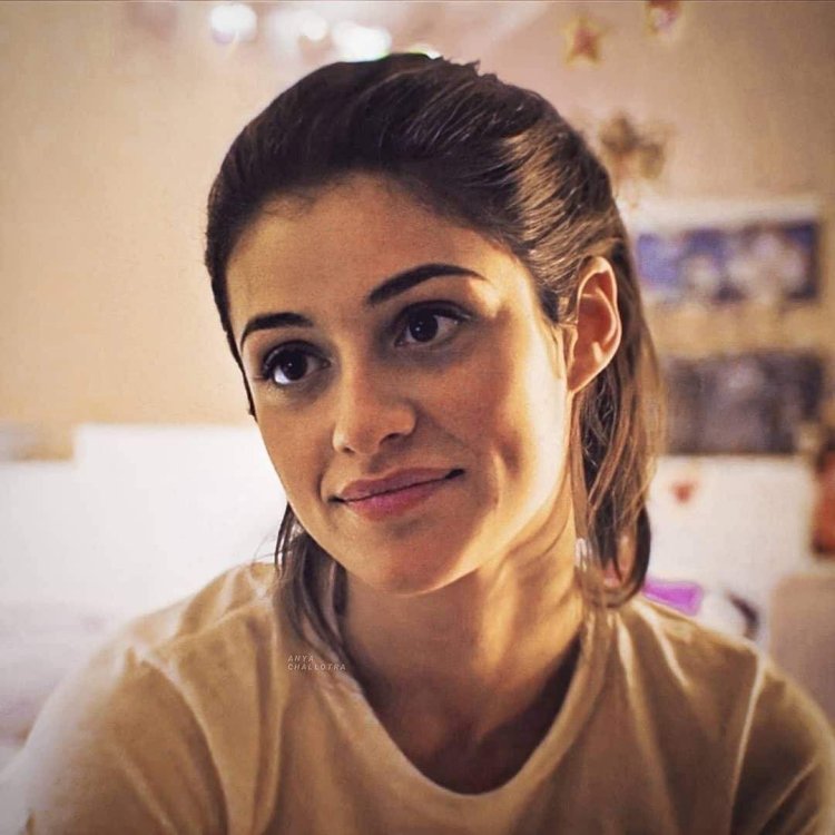 Anya Chalotra wanderlust