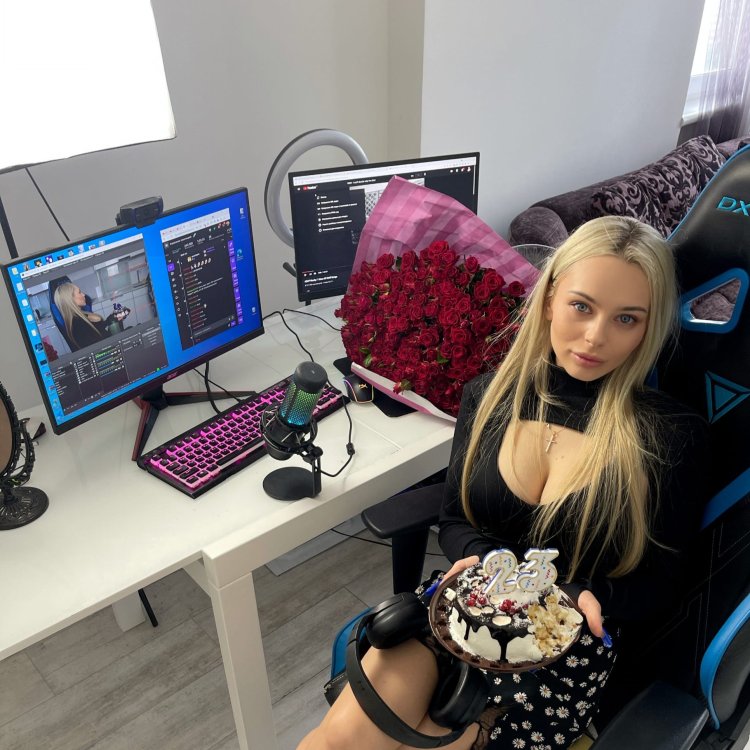 Mikhalina Marina Aleksandrovna merchandiser