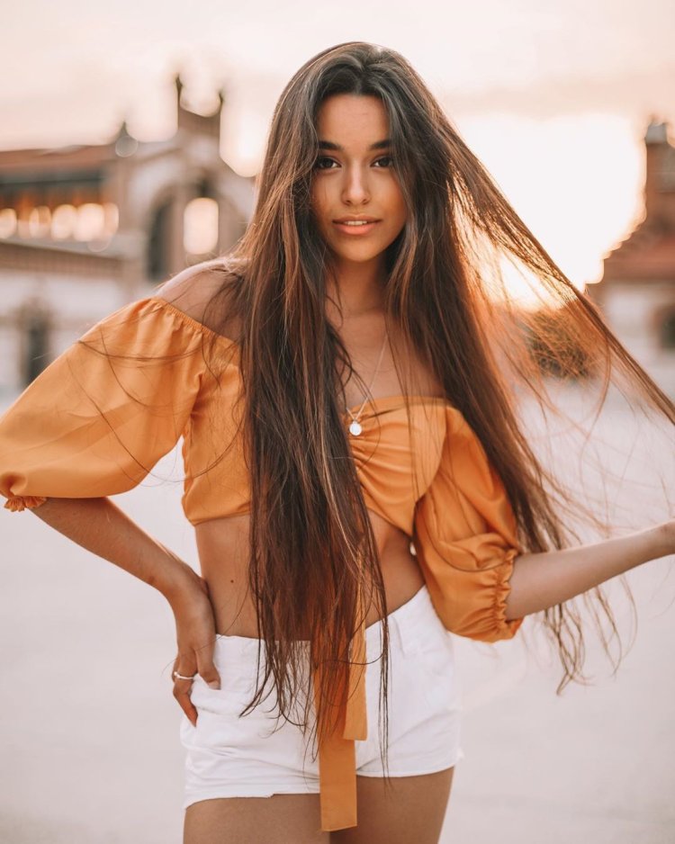 Marta Diaz is a Spanish model