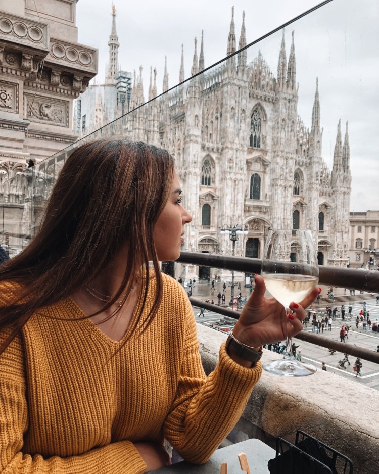 Beautiful girls of Italy