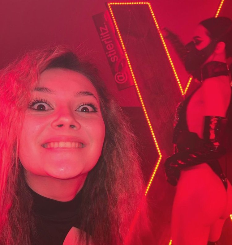 Tiktoker Alena bobriha