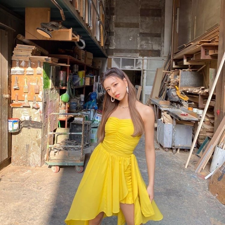 Itzy Yuna in a dress