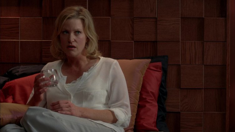Anna Gunn