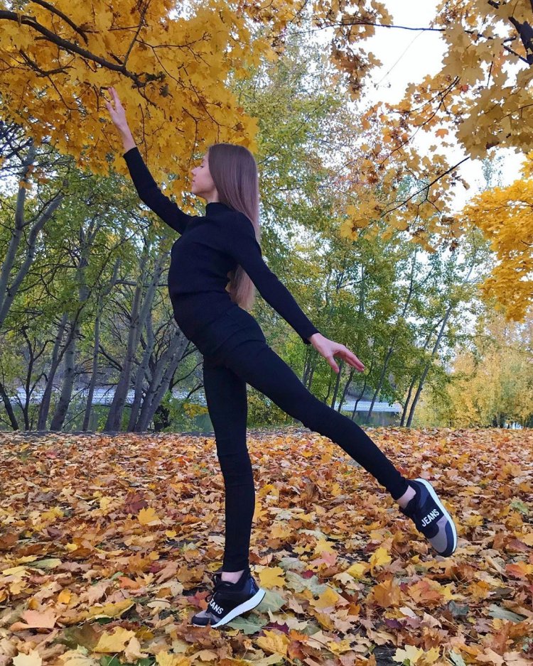 Maria Kryuchkova ballerina