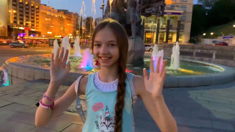 Photo shoot in a swimsuit on the river