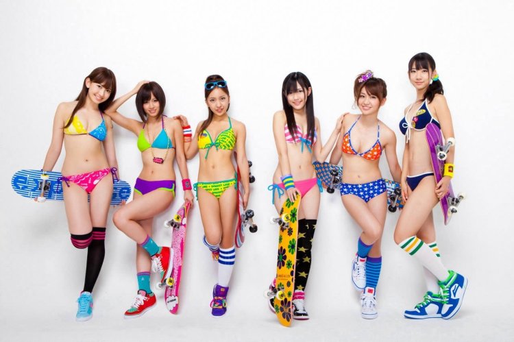 Akb48 Bikini