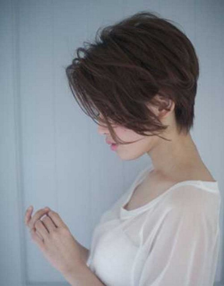 Selfies of girls with short hair