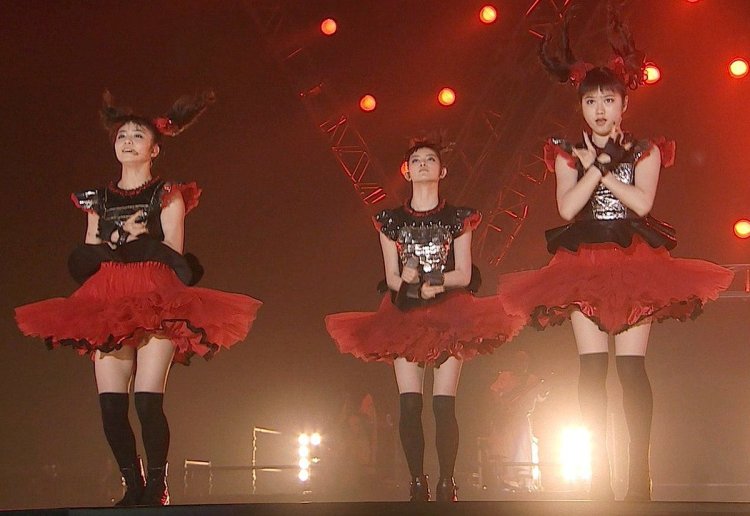 BABYMETAL hot
