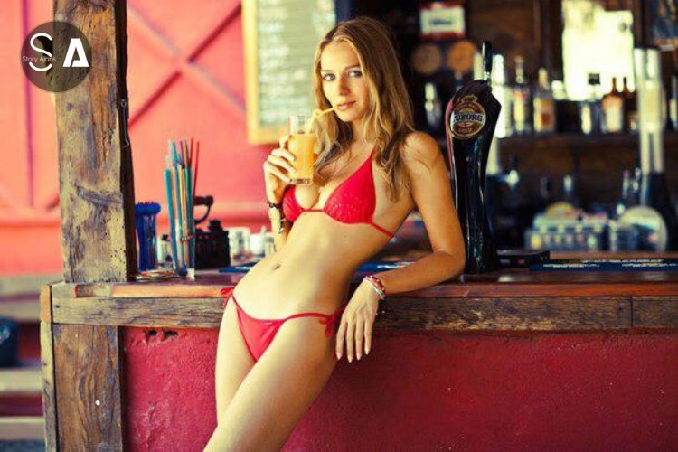 Alina Tanisheva model