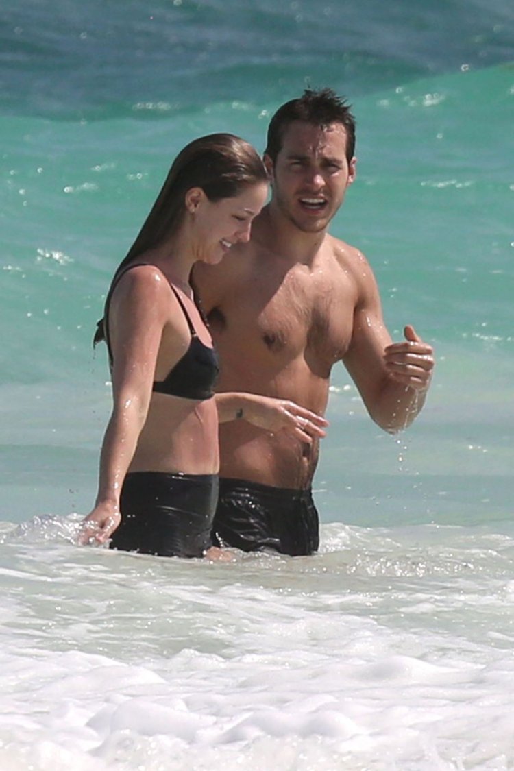 Chris Wood and Melissa Benoist at the beach