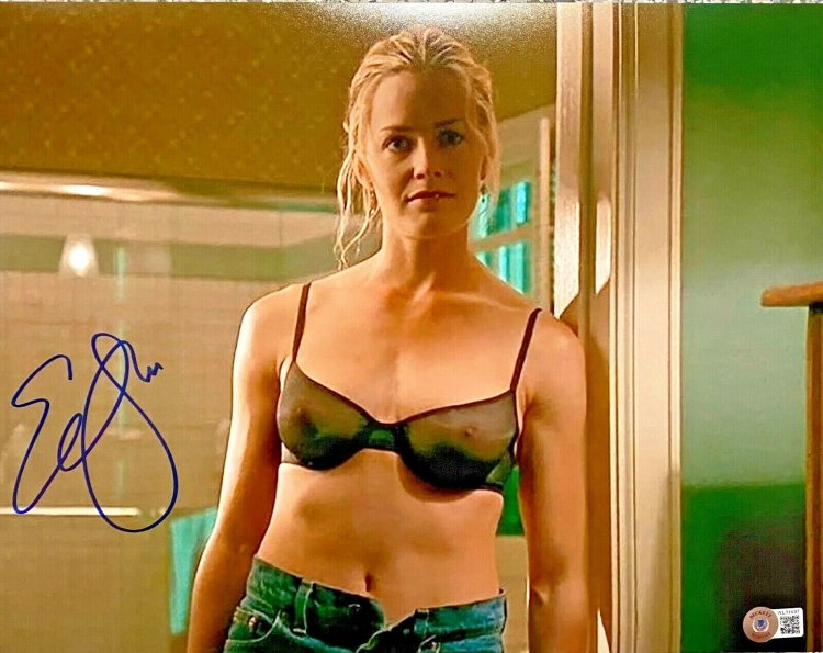 Elisabeth Shue in Lingerie