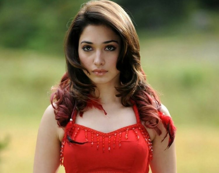 Tamannah bhatia smile
