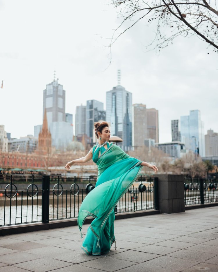 Tamannaah Bhatia belly