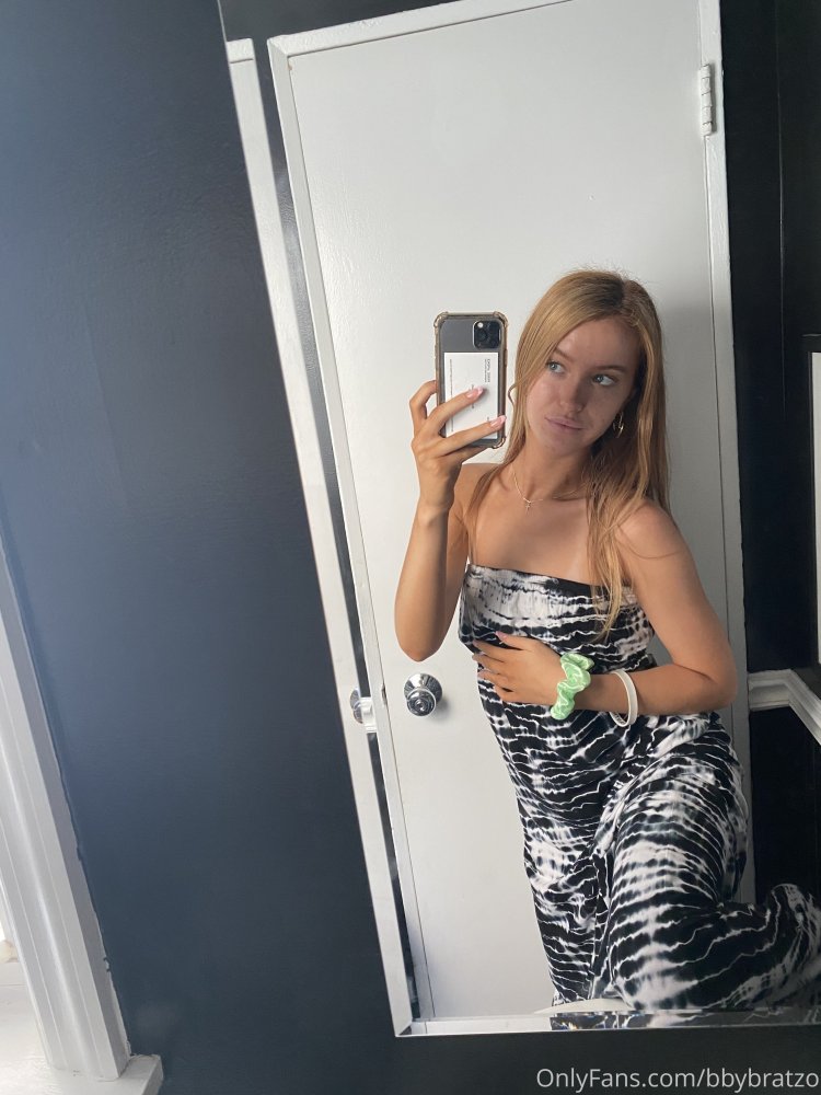 Naked skin Rochelle left 4 dead 2