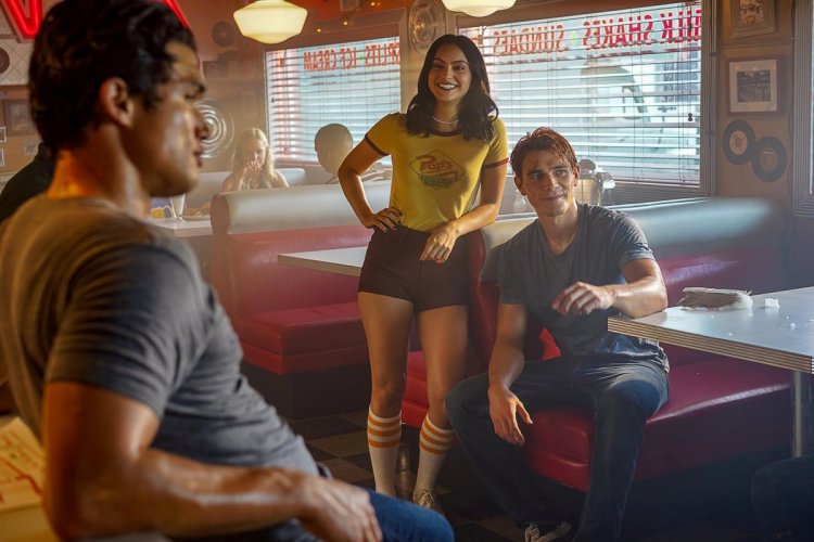 Riverdale Veronica Lodge and Archie