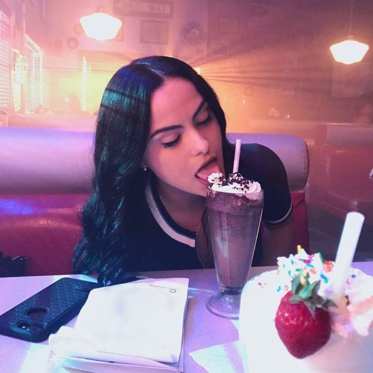 Save Riverdale Veronica